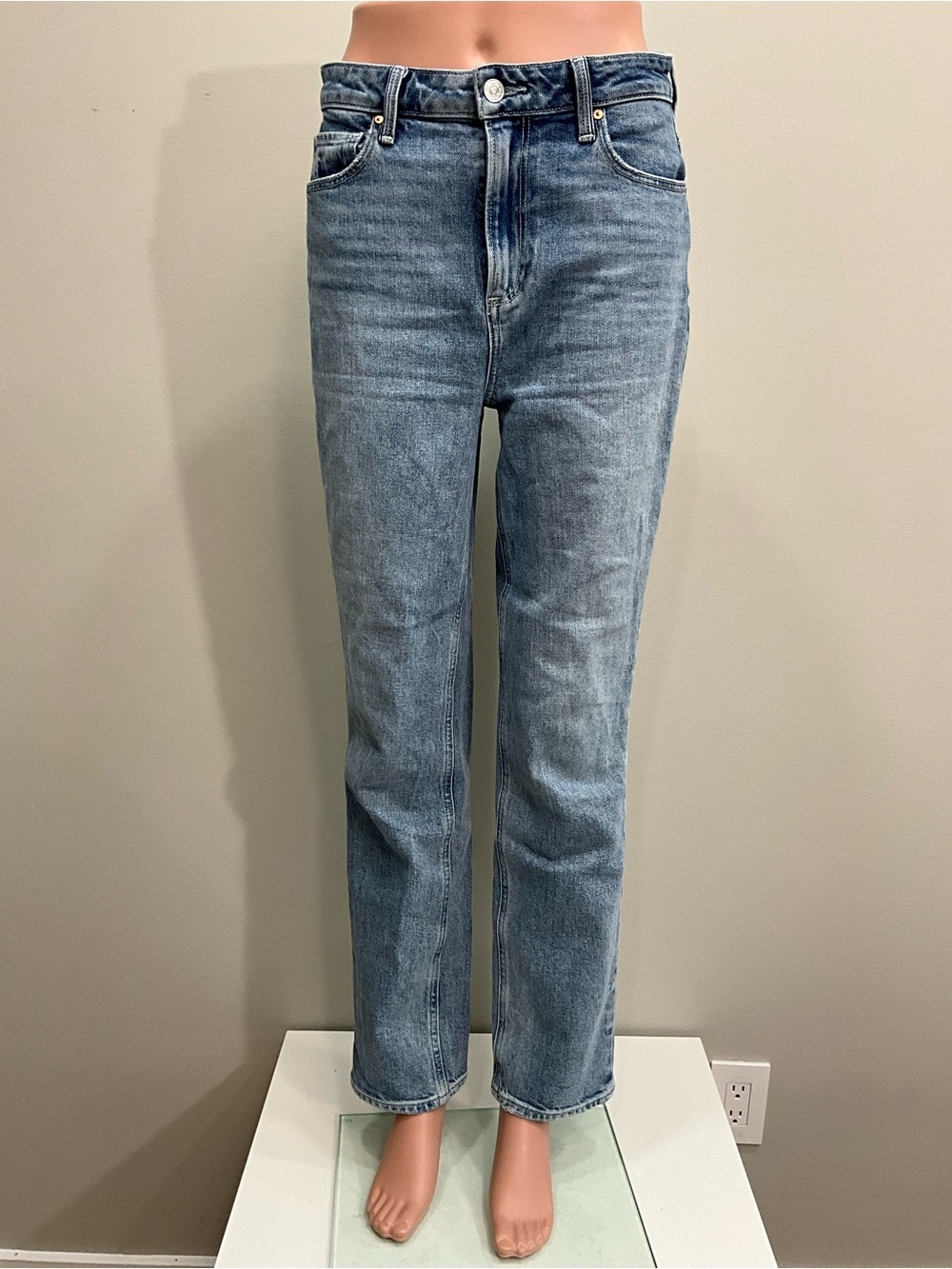 PAIGE Stella Light Wash Straight Leg Jeans Size 27 High Rise Cropped Denim